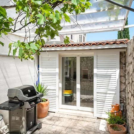 Holiday home Zaton